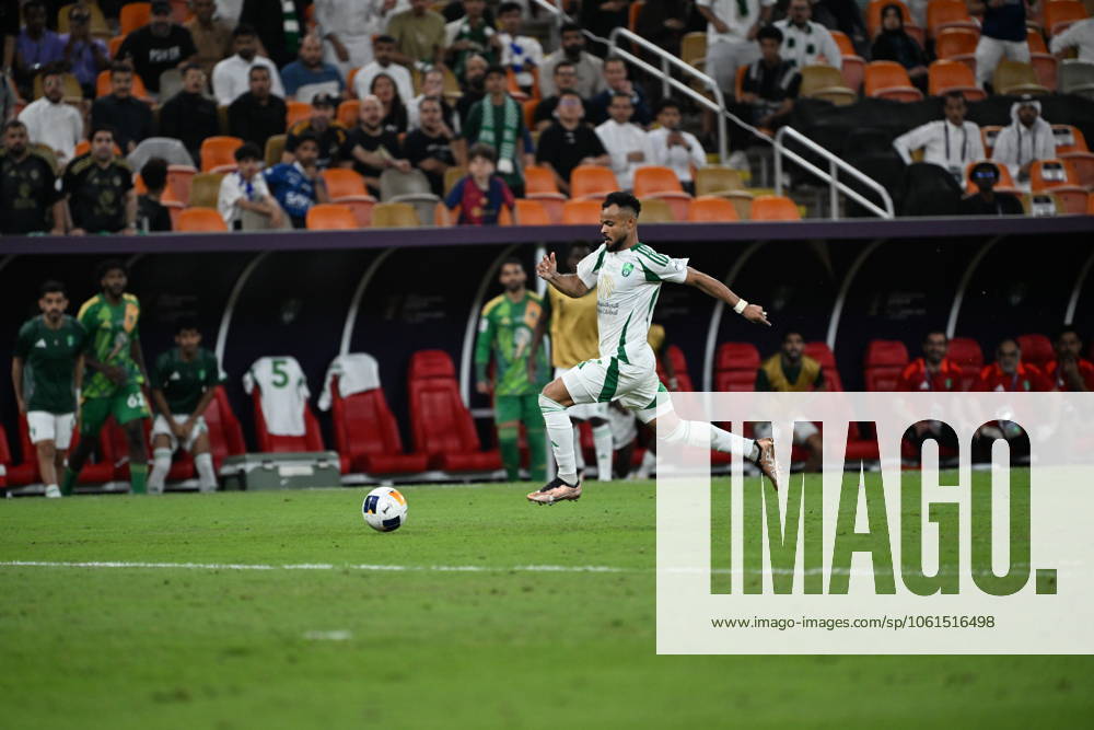 Al Ahli vs Al hilal - AFC Champions League Elite 2025 JEDDAH, SAUDI ARABIA - APRIL 29: Ali Majrashi of Al Ahli during the AFC Champions League Elite match betweenc al ahli saudi fc vs al hilal saudi at alinma bank stadium at king abdullah sports city.