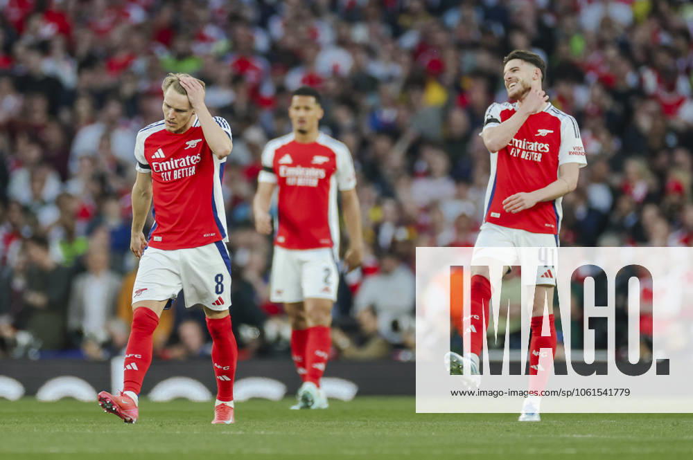 Arsenal v Paris Saint-Germain 29.04.2025. Champions League 2024 25 Semi-Final 1st leg Arsenal v Paris Saint-Germain, Emirates Stadium. Martin Odegaard of Arsenal and Declan Rice of Arsenal dejection after Ousmane Dembele of PSG scores 0-1