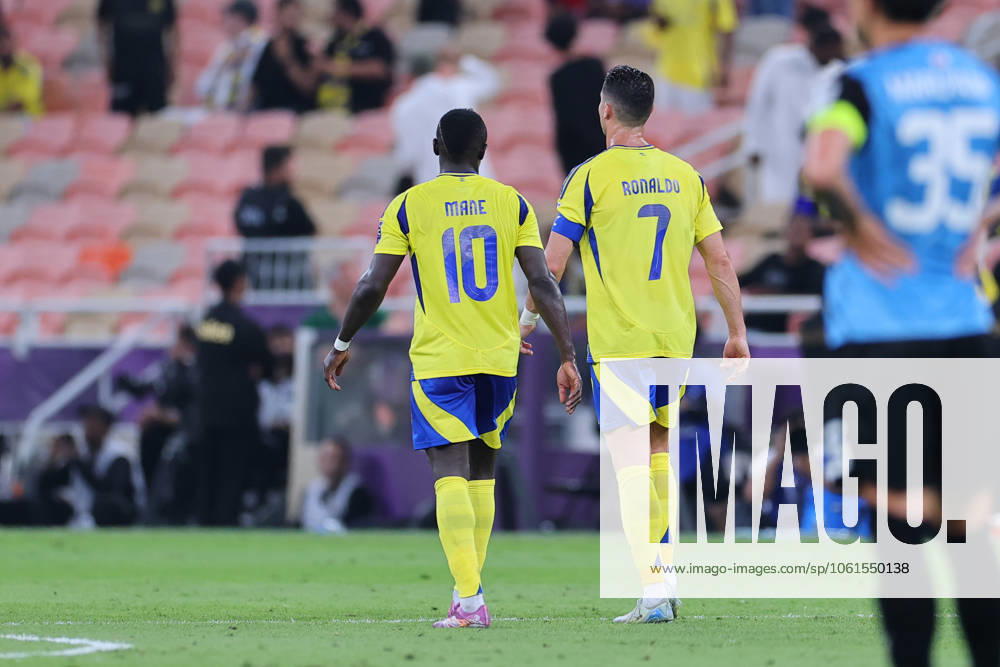 Al-Nassr FC vs Kawasaki Frontale - AFC Champions League Elite Semi Finals JEDDAH, SAUDI ARABIA - April 30: Cristiano Ronaldo and Sadio Mane of Team Al-Nassr FC during the AFC Champions League Elite Semi Finals match between Al-Nassr FC and Kawasaki Frontale at King Abdullah Sports City Stadium on April 30, 2025 in Jeddah, Saudi Arabia. Jeddah Saudi Arabia
