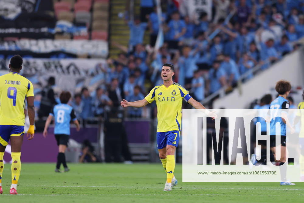 Al-Nassr FC vs Kawasaki Frontale - AFC Champions League Elite Semi Finals JEDDAH, SAUDI ARABIA - April 30: Cristiano Ronaldo of Team Al-Nassr FC reacts during the AFC Champions League Elite Semi Finals match between Al-Nassr FC and Kawasaki Frontale at King Abdullah Sports City Stadium on April 30, 2025 in Jeddah, Saudi Arabia. Jeddah Saudi Arabia