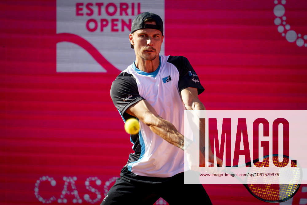 Marton Fucsovics Vs Nuno Borges - Millennium Estoril Open 2025 Marton Fucsovics from Hungary competes against Nuno Borges from Portugal during the Millennium Estoril Open ATP, Tennis Herren Challenger 175 tennis tournament at Estoril Tennis Club in Estoril, Portugal, on May 1, 2025. Lisbon Portugal