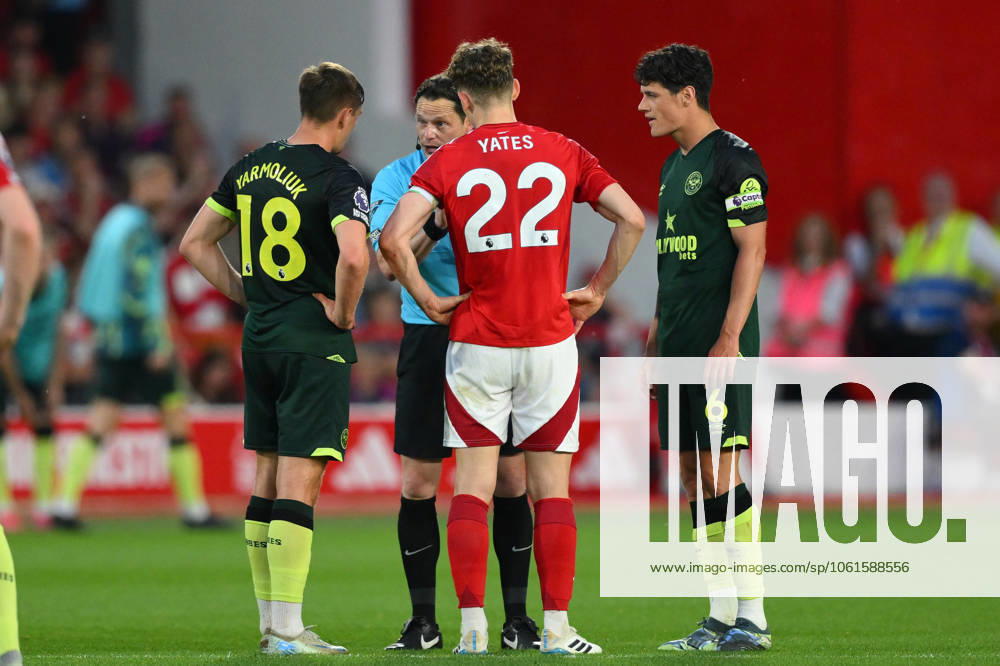 Nottingham Forest FC v Brentford FC - Premier League Referee Darren England speaks with Yehor Yarmolyuk of Brentford during the Premier League match between Nottingham Forest and Brentford at the City Ground in Nottingham, England, on May 1, 2025. Nottingham Nottinghamshire United Kingdom