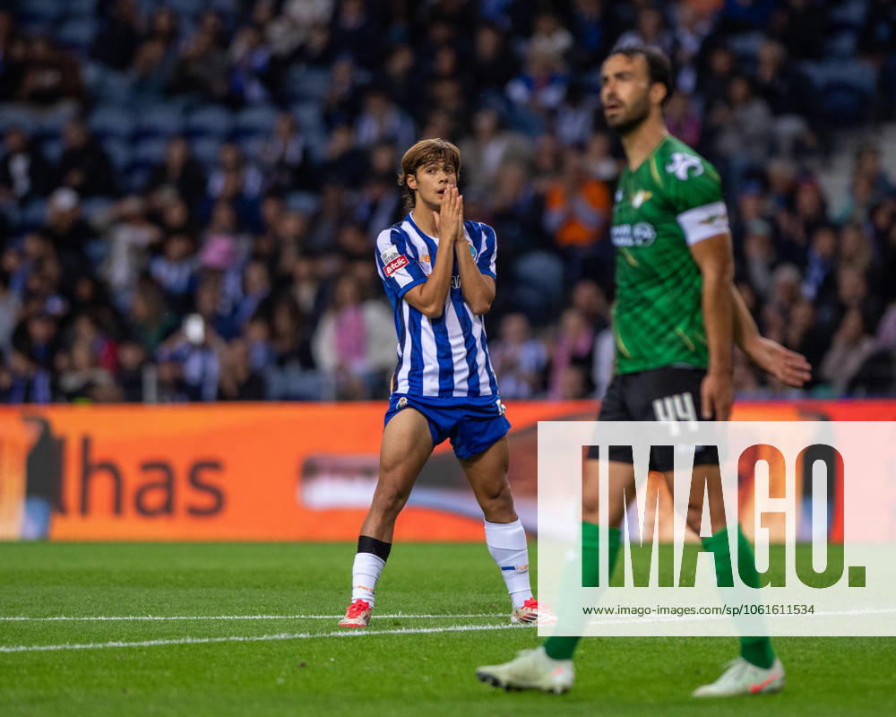 RODRIGO MORA from FC Porto seen reacting after a big opportunity during the Liga Portugal Betclic 2024 25 match between FC Porto and Moreirense FC at Estadio do Dragao on May 2, 2025 in Porto, Portugal.Final score: FC Porto 3 - 1 Moreirense FC Porto Portugal - ZUMAl192 20250502_zsp_l192_028