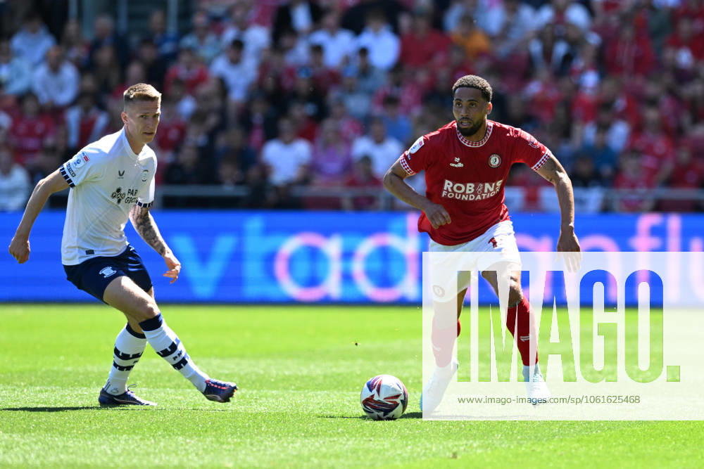 Bristol City v Preston North End EFL Sky Bet Championship 03 05 2025. Zak Vyner (14) of Bristol City on the attack during the EFL Sky Bet Championship match between Bristol City and Preston North End at Ashton Gate, Bristol, England on 3 May 2025. Bristol Ashton Gate Bristol England Editorial use only DataCo restrictions apply See www.football-dataco.com ,
