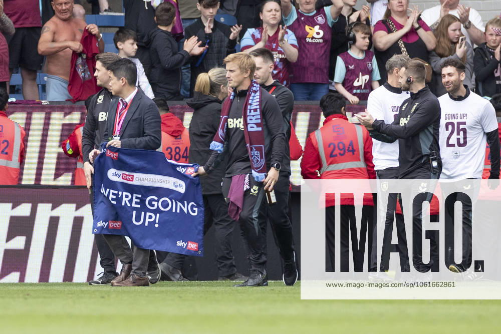 Burnley FC v Millwall FC - Sky Bet Championship Burnley F.C. celebrates promotion to the Premier League during the Sky Bet Championship match between Burnley and Millwall at Turf Moor in Burnley, on May 3, 2025. Burnley Lancashire