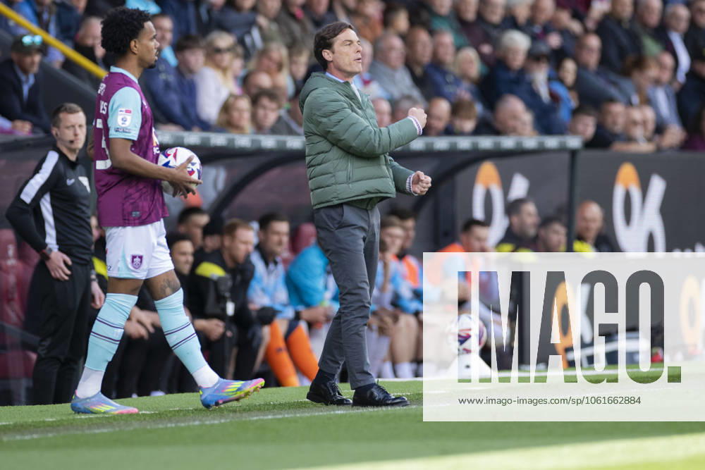 Burnley FC v Millwall FC - Sky Bet Championship Burnley FC manager Scott Parker is present during the Sky Bet Championship match between Burnley and Millwall at Turf Moor in Burnley, England, on May 3, 2025. Burnley Lancashire