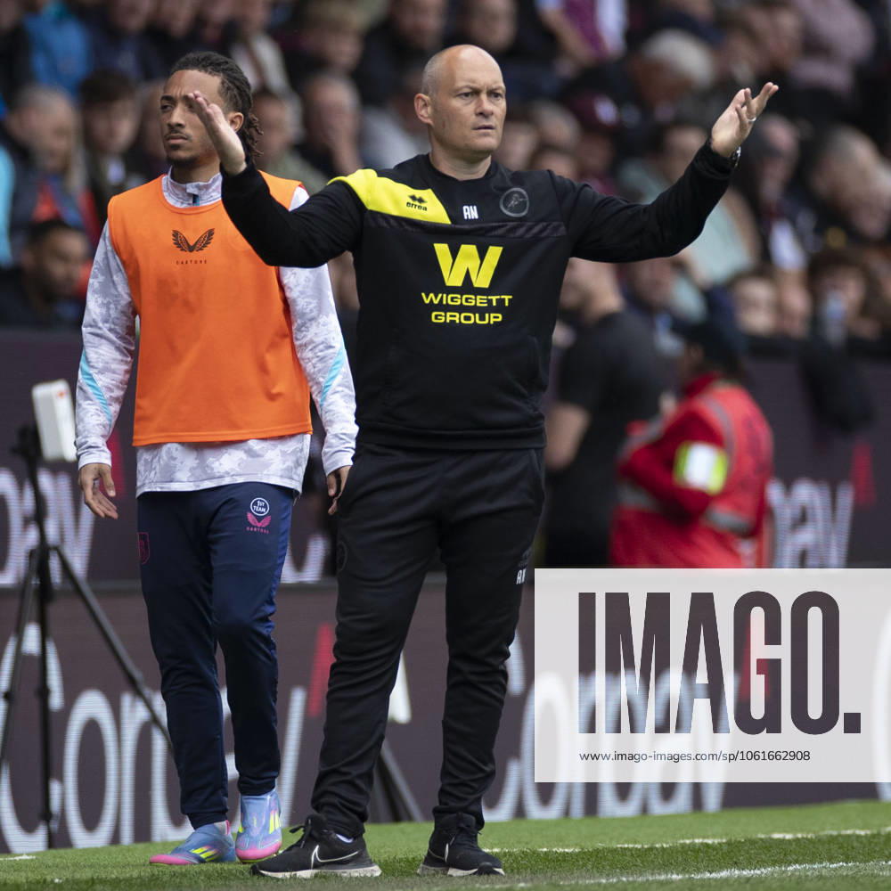 Burnley FC v Millwall FC - Sky Bet Championship Millwall F.C. manager Alex Neil gesticulates during the Sky Bet Championship match between Burnley and Millwall at Turf Moor in Burnley, England, on May 3, 2025. Burnley Lancashire
