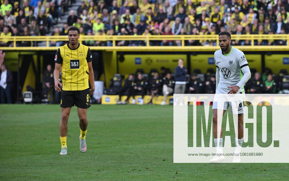 Felix Nmecha Borussia Dortmund , Lukas Nmecha VfL Wolfsburg , v li 03 05 2025, Fußball 1 Bundesliga, 32 Spieltag, Saison 2024 2025 Borussia Dortmund VfL Wolfsburg 4 0 Foto Maik Hölter Team2 DFL regulations prohibit any use of photographs as image sequences and or quasi video Dortmund Signal Iduna Park Nordrhein Westfalen Germany Team2