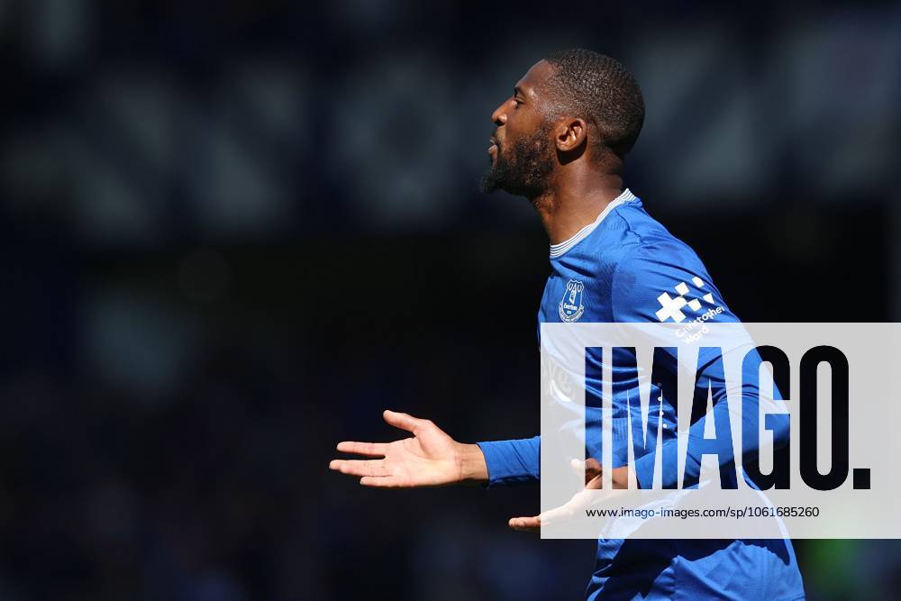 Beto of Everton celebrates scoring the first goal to make the score 1-0 Everton v Ipswich Town, Premier League, Football, Goodison Park, Liverpool, UK