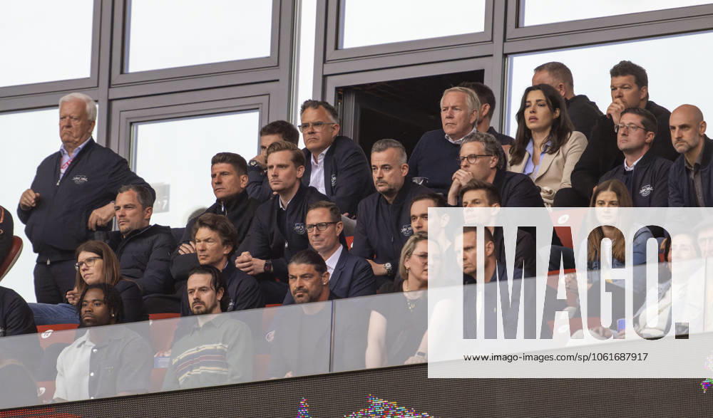 Soccer 1 Bundesliga 2024 2025, Matchday 32, RB Leipzig FC Bayern Munich, in the Red Bull Arena Leipzig, VIP stand, club management RB Leipzig with Managing Director Sport Marcel Schäfer RB Leipzig , Mario Gomez Technical Director Red Bull Soccer , Johannes B Kerner with wife Alina, Michael Ballack,