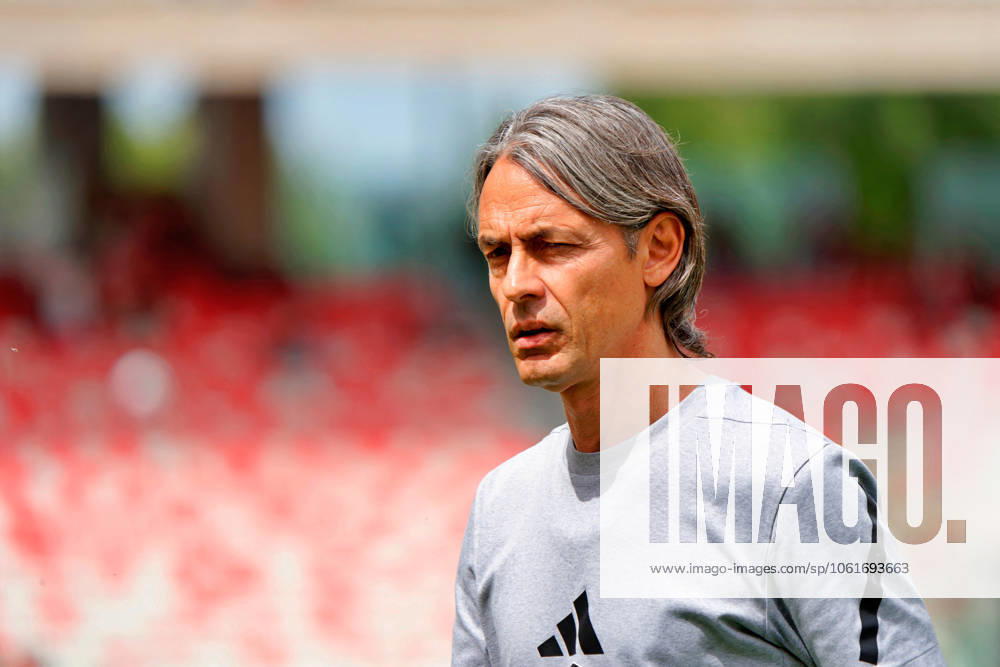 CALCIO - Serie B - SSC Bari vs AC Pisa coach Filippo Inzaghi of Pisa during SSC Bari vs AC Pisa, Italian soccer Serie B match in Bari, Italy, May 04 2025 Bari Italy