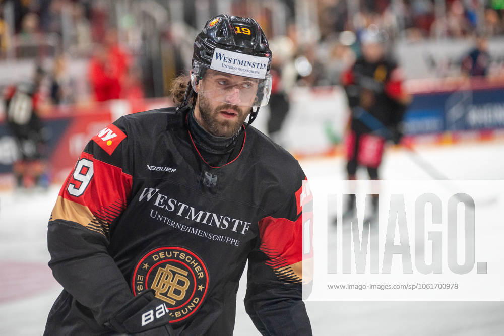 ice hockey international, season 2024 2025, test match, Germany USA at the PSD Bank Dome in Duesseldorf Wojciech Stachowiak German Ice Hockey Federation, 19 warming up Photo Kirchner Media Thomas Haesler