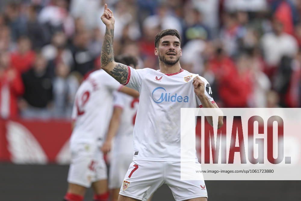 ESP: Sevilla FC-CD Leganes. La Liga EA Sports. Date 34. Isaac Romero of Sevilla FC during the La Liga EA Sports match between Sevilla FC and CD Leganes played at Ramon Sanchez Pizjuan Stadium on May 04, 2025 in Sevilla, Spain. kpng