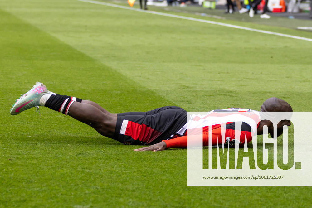 Football - 2024 2025 Premier League - Brentford vs Manchester United, ManU - Gtech Community Stadium - Sunday 2nd May 2025. Yoane Wissa (Brentford FC) celebrates scoring his teams fourth goal at the Gtech Community Stadium COLORSPORT DANIEL BEARHAM csp_bre_manu_db_06042025_