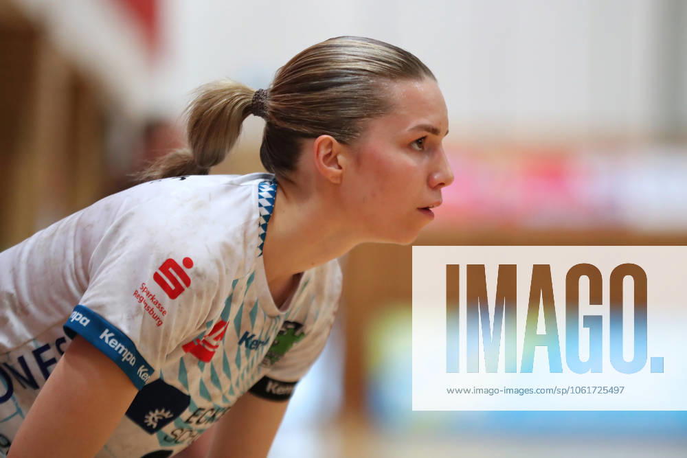 Handball, 2 HBF HC Leipzig vs ESV 1927 Regensburg, 04 05 25 Anika Neuer Bissel 3, ESV Regensburg , Portrait Handball, 2 Bundesliga Women, HBF, Season 2024 2025, 27 Matchday HC Leipzig vs ESV 1927 Regensburg on 04 05 25 at Sporthalle Brüderstraße Leipzig