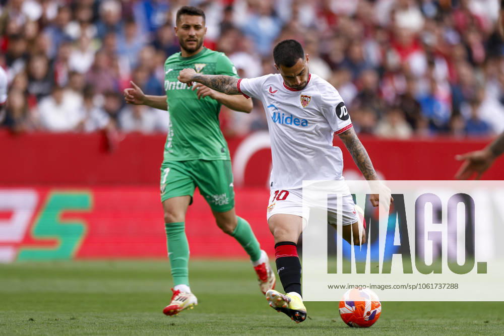 Sevilla FC v CD Leganes - La Liga EA Sports Jesus Joaquin Fernandez Suso of Sevilla FC hits the ball during the La Liga EA Sports match between Sevilla FC and CD Leganes at Sanchez Pizjuan in Seville, Spain, on May 4, 2025. Seville Spain