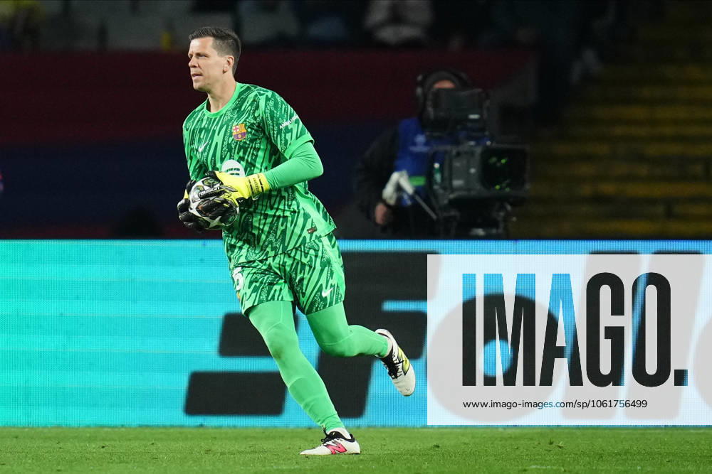 ESP: FC Barcelona, Barca Inter de Milan. UEFA Champions League match. Semi-Finals, firs leg Wojciech Szczesny of FC Barcelona during the UEFA Champions League match, Semi-Finals, firs leg, between FC Barcelona and Inter de Milan played at Lluis Companys Stadium on April 30 2025 in Barcelona Spain. kpng