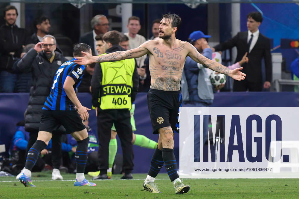Italy: FC Inter vs FC Barcelona, Barca UEFA Champions League 2024 2025, SF 2nd Leg Italy, Milan, 2025 05 06: Francesco Acerbi (FC Inter) scores and celebrates the 3-3 goal at 90+3 during soccer game FC Inter vs FC Barcelona, UCL 2024-2025, SemiFinal 2nd Leg at San Siro Stadium Italy, Milan, 2025 05 06: FC Inter vs FC Barcelona, Uefa Champions League 2024 2025, SemiFinal 2nd Leg, disputed at San Siro stadium. Milan Italy