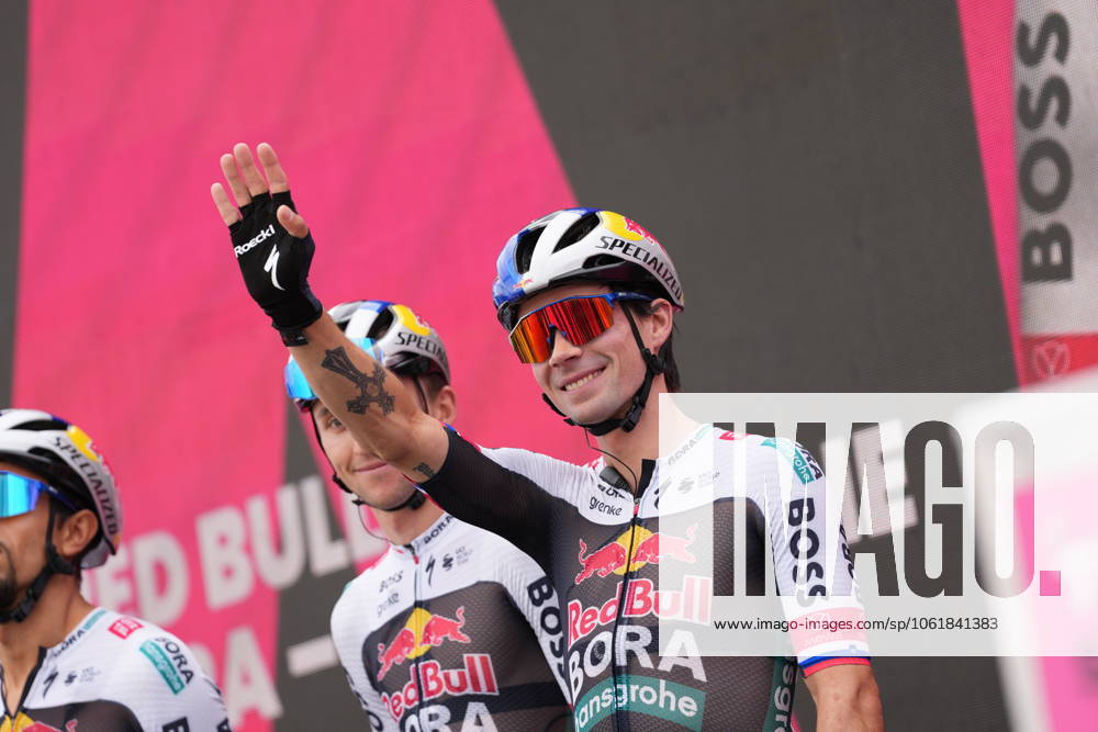 Radsport, Giro d Italia, 1. Etappe ogliÄ Primož of Red Bull - Bora - Hansgrohe during the stage 1 of the Giro dItalia from Durazzo (Durres) to Tirana (Tirane), Albania- Friday, May 9, 2025. - cycling