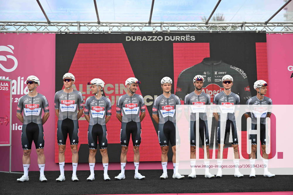 Giro D italia; Tappa 01 Durres - Tirana; 2025, Alpecin - Deceuninck; Durres;