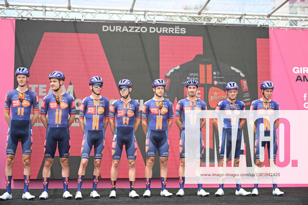 Giro D italia; Tappa 01 Durres - Tirana; 2025, Picnic - Postnl; Durres;