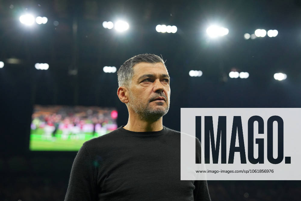 AC Milans head coach Sergio Conceicao during the Serie A soccer match between Milan and Bologna at San Siro Stadium in Milan , North Italy - Friday , May 09 , 2025 . - Soccer .