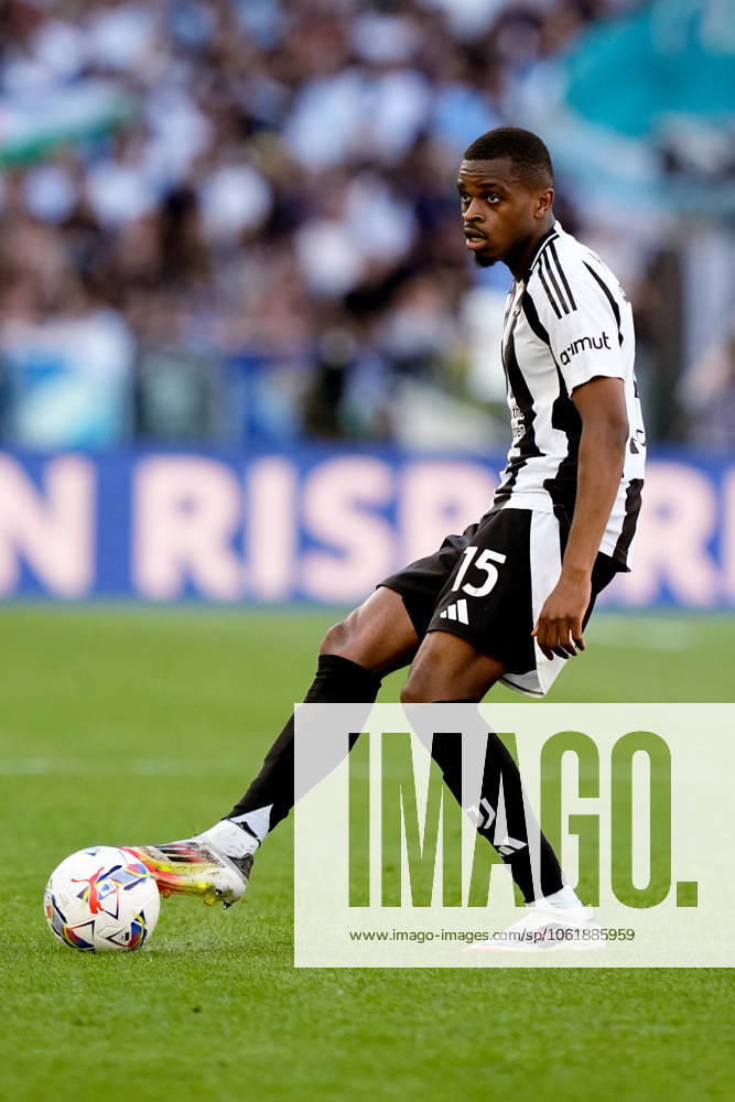 SS Lazio v Juventus FC - Serie A Enilive Pierre Kalulu of Juventus FC during the Serie A Enilive match between SS Lazio and Juventus FC at Stadio Olimpico on May 10, 2025 in Rome, Italy. Rome Stadio Olimpico Lazio Italy