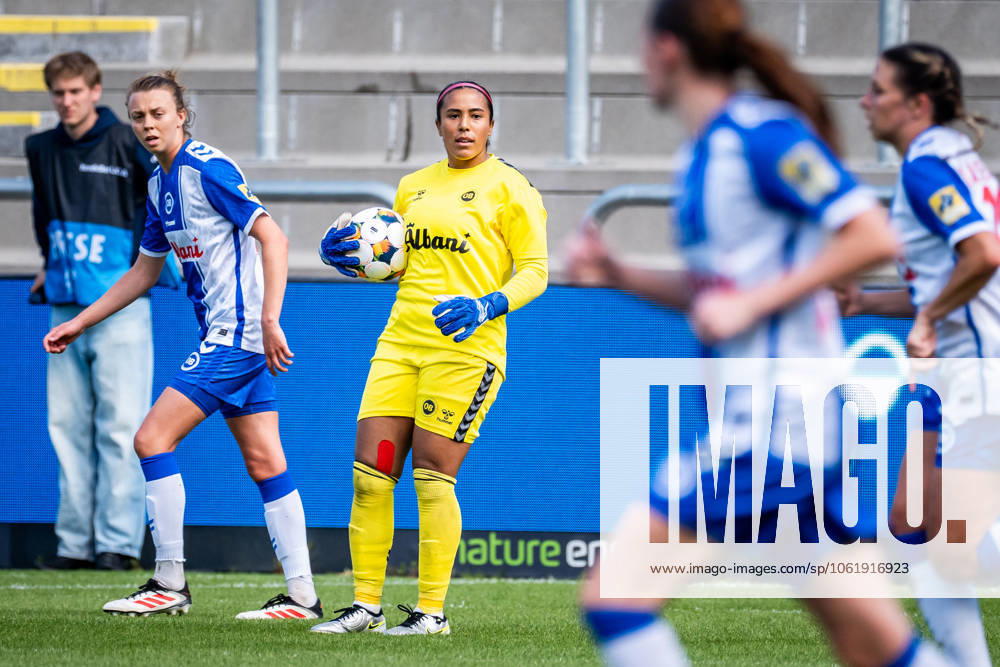 OB Q v HB Koge, Gjensidige Kvindeliga football, Odense, Denmark Odense, Denmark. 10th, May 2025. Goalkeeper Elizabeth White (1) of OB Q seen during the Gjensidige Kvindeliga match between OB Q and HB Koge at Nature Energy Park in Odense. Denmark, Odense
