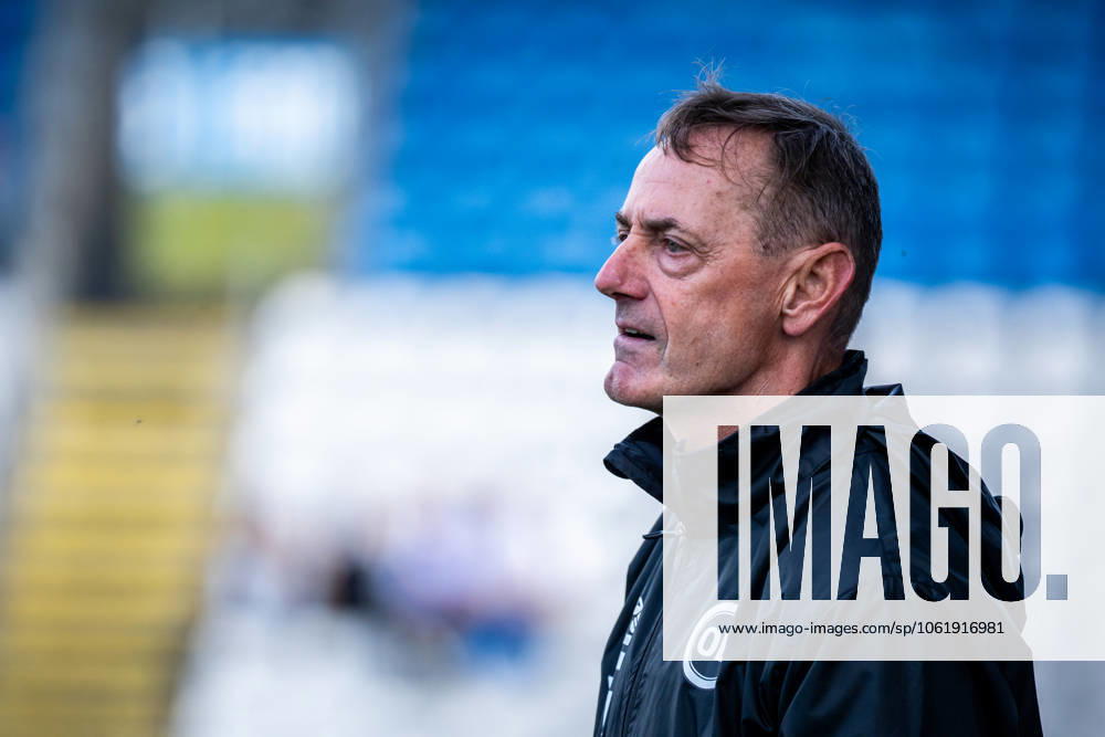 OB Q v HB Koge, Gjensidige Kvindeliga football, Odense, Denmark Odense, Denmark. 10th, May 2025. Head coach Peer Lisdorf of OB Q seen during the Gjensidige Kvindeliga match between OB Q and HB Koge at Nature Energy Park in Odense. Denmark, Odense