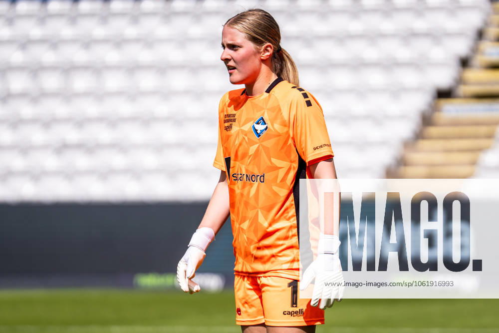 OB Q v HB Koge, Gjensidige Kvindeliga football, Odense, Denmark Odense, Denmark. 10th, May 2025. Goalkeeper Alberte Vingum (1) of HB Koge seen during the Gjensidige Kvindeliga match between OB Q and HB Koge at Nature Energy Park in Odense. Denmark, Odense