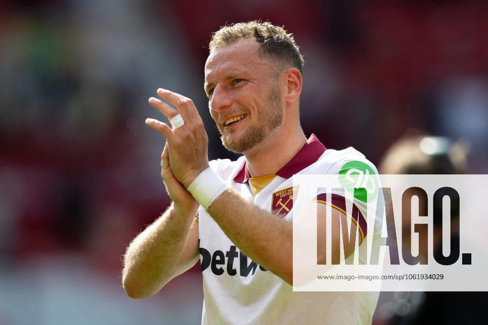 Manchester United, ManU FC v West Ham United FC Vladimir Coufal (5) of West Ham United celebrates after the Manchester United FC v West Ham United FC English Premier League match at Old Trafford, Manchester, England, United Kingdom on 11 May 2025 Credit: Ian Stephen Every Second Media Editorial use only. All images are copyright Every Second Media Limited. No images may be reproduced without prior permission. All rights reserved. Premier League and Football League images are subject to licensing agreements with Football DataCo Limited. see https: www.football-dataco.com