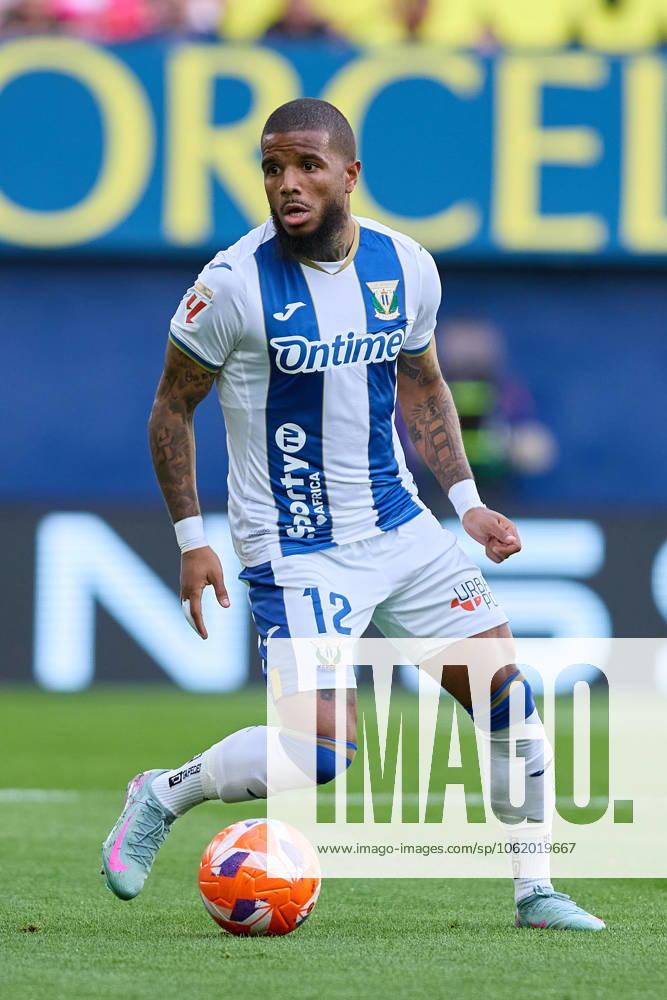 LaLiga EA Sports, Villarreal v Leganes VILLARREAL, SPAIN - MAY 14: Valentin Rosier Right-Back of CF Leganes runs with the ball during the LaLiga EA Sports match between Villarreal FC and Leganes at Estadio de la Ceramica on May 14, 2025 in Villarreal, Spain. (Photo by Jose Torres Photo Players Images Magara Press) Villarreal Estadio de la Ceramica Spain
