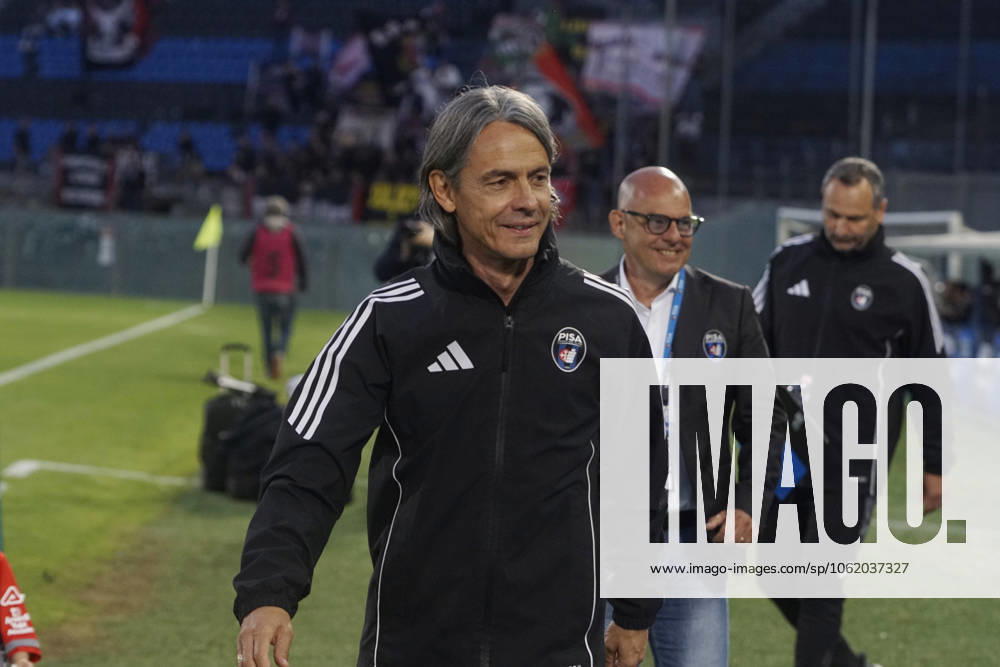 Filippo Inzaghi, allenatore Pisa ...durante la partita tra Pisa e Cremonese del Campionato italiano di calcio SerieB BKT 2024 2025 - Stadio Romeo Anconetani-Cetilar Arena Pisa, Italia - 13 Maggio 2025 - (foto di Alessandro La Rocca LaPresse)