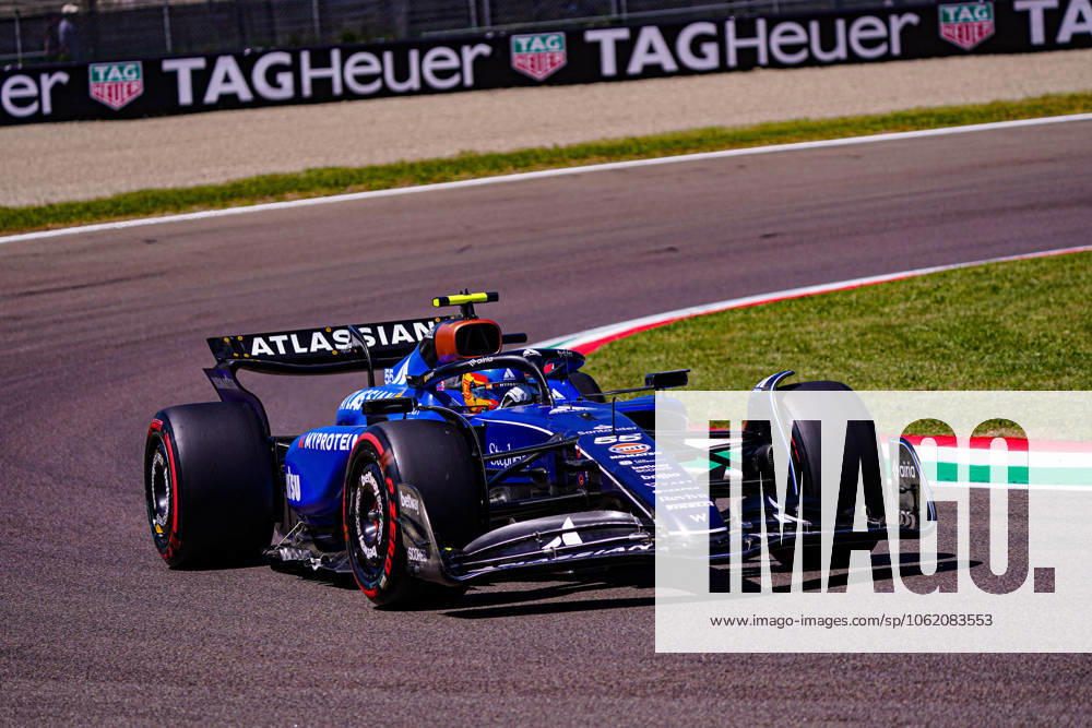 MOTORI - Formula 1 - AWS Gran Premio del Made in Italy e dell Emilia Romagna 2025 - Practice 1 and 2 Carlos Sainz Jr. (ESP) - Williams Racing - Williams FW47 - Mercedes during Formula 1 AWS Gran Premio del Made in Italy e dell Emilia Romagna 2025 - Autodromo Enzo e Dino Ferrari, Imola (BO) Italy from 15th to 18th May 2025, Imola Italy