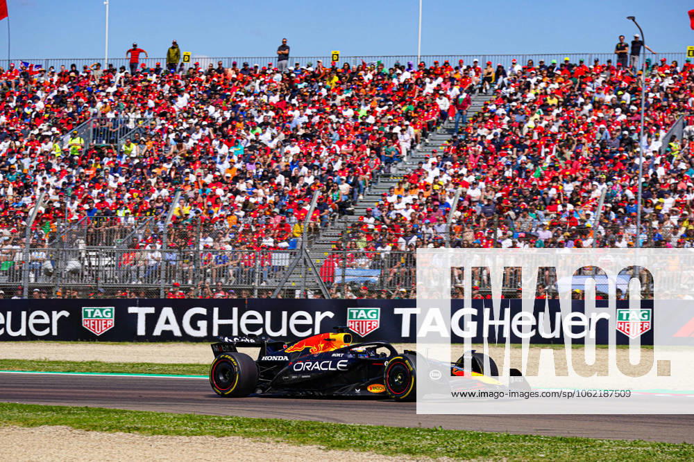 MOTORI - Formula 1 - AWS Gran Premio del Made in Italy e dell Emilia Romagna 2025 - Race Max Verstappen (NED) - Oracle Red Bull Racing - Red Bull RB21 - Honda RBPT during Formula 1 AWS Gran Premio del Made in Italy e dell Emilia Romagna 2025 - Autodromo Enzo e Dino Ferrari, Imola (BO) Italy from 15th to 18th May 2025, Imola Italy