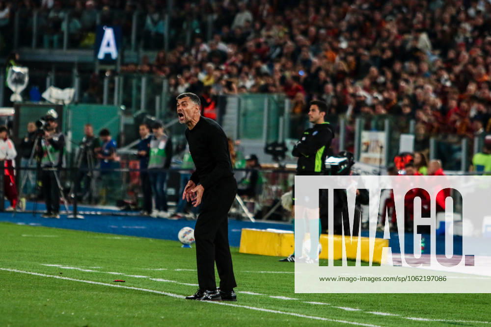 Sergio Sergio Conceicao coach of AC Milan during AS Roma vs AC Milan, Italian soccer Serie A match in Rome, Italy, May 18 2025