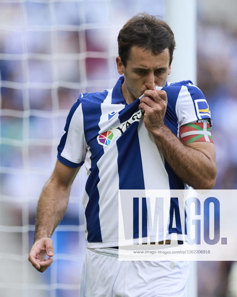 Real Sociead v Girona FC - LaLiga EA Sports Mikel Oyarzabal of Real Sociedad celebrates after scoring goal during the LaLiga EA Sports match between Real Sociedad and Girona FC at Reale Arena on May 18, 2025, in San Sebastian, Spain. San Sebastian Reale Arena Basque Country Spain RL_RSOvGFC_000016