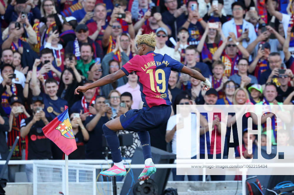 FC Barcelona, Barca v Villarreal CF - La Liga EA Sports Lamine Yamal celebrates during the match between FC Barcelona and Villarreal CF, corresponding to week 37 of LaLiga EA Sports, at the Olympic Stadium Lluis Companys, in Barcelona, Spain, on May 18, 2025. Barcelona Barcelona Spain