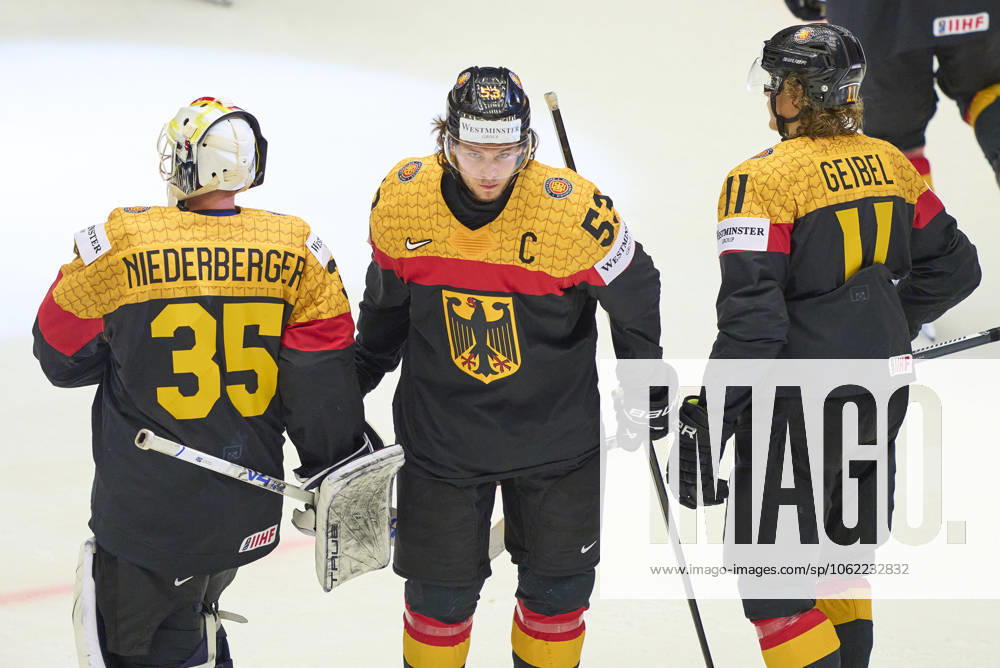 Team DEB sad Mathias Niederberger Nr. 35 goalie of Germany Moritz Seider 53 of Germany Korbinian Geibel 11 of Germany in the preliminary round match GERMANY - CZECHIA 0-6 of the IIHF Ice hockey, Eishockey World Championship, WM, Weltmeisterschaft Group B in Jyske Bank Boxen Arena in Herning, Denmark, May 17, 2025. Season 2024 2025
