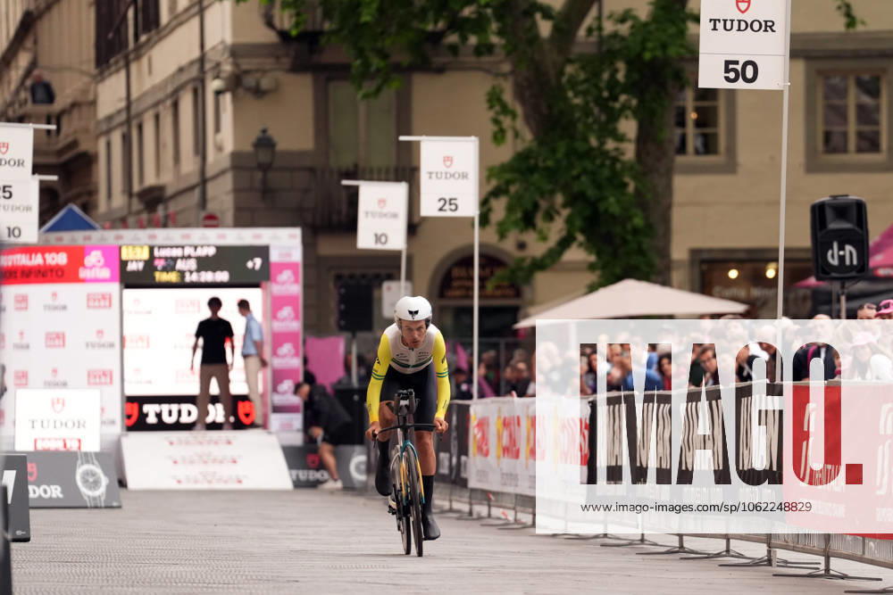 Plapp Lucas of Team Jayco Alula during the stage 10 of the Giro dItalia from Lucca to Pisa Tudor ITT (Individual Time Trial), Italy - Tuesday, May 20, 2025. - cycling.