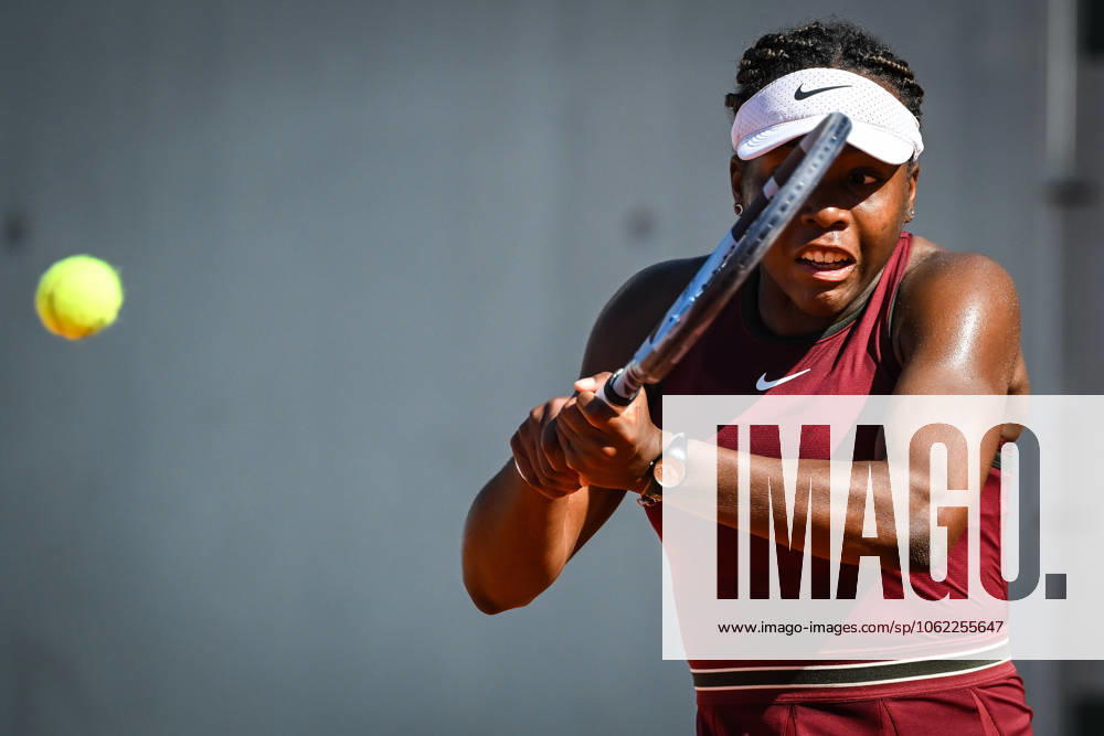 Daphnee MPETSHI PERRICARD of France during the second qualifying day of Roland-Garros 2025, French Open 2025, Grand Slam tennis tournament at Roland-Garros Stadium on May 20, 2025 in Paris, France. Paris France - ZUMAm308 20250520_zsp_m308_074