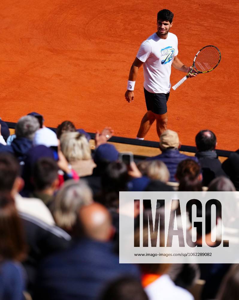 KW21 Carlos Alcaraz practices French Open Tennis, Thursday Previews, Qualifying and Practice, Tennis, Roland Garros, Paris, France