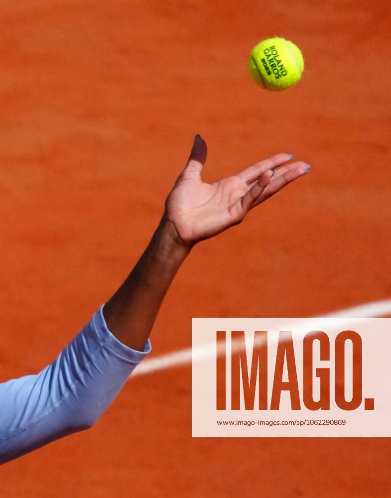 Coco Gauff practices French Open Tennis, Thursday Previews, Qualifying and Practice, Tennis, Roland Garros, Paris, France