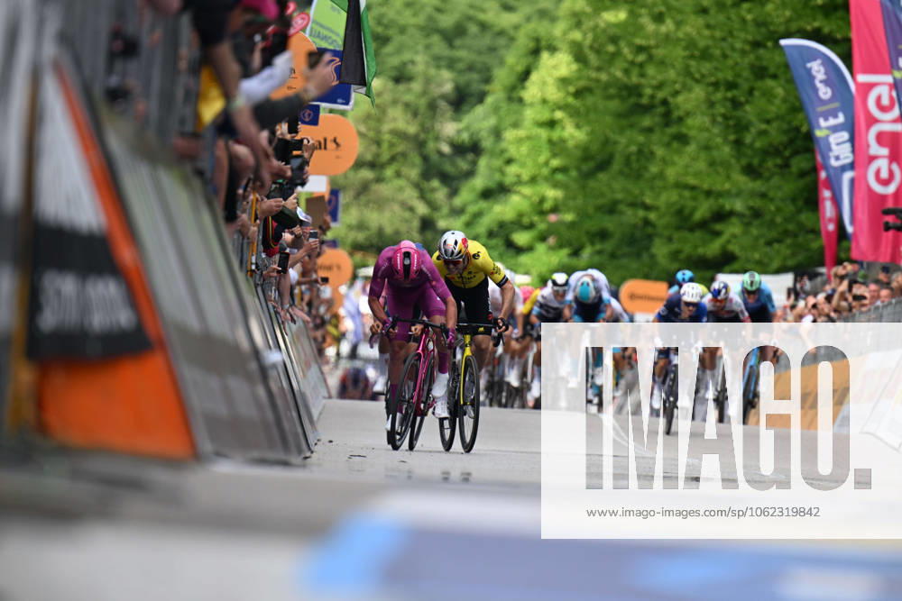 Giro D italia; Tappa 13 Rovigo - Vicenza; 2025, Lidl - Trek; 2025, Visma - Lease A Bike; Pedersen, Mads; Van Aert, Wout; Vicenza - Monte Berico;