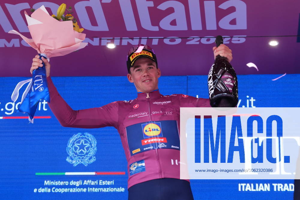 Pedersen Mads of Lidl-Trek cyclamen jersey on the podium during the stage 13 of the Giro dItalia from Rovigo to Vicenza, Italy - Friday, May 23, 2025. - cycling.