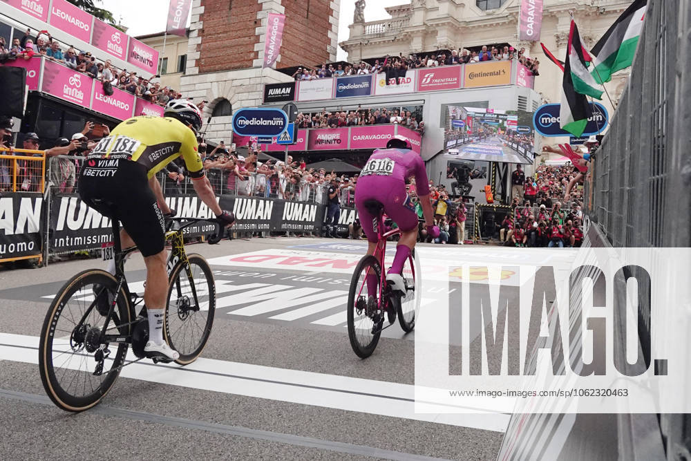 Pedersen Mads of Lidl-Trek cyclamen jersey during the stage 13 of the Giro dItalia from Rovigo to Vicenza, Italy - Friday, May 23, 2025. - cycling.