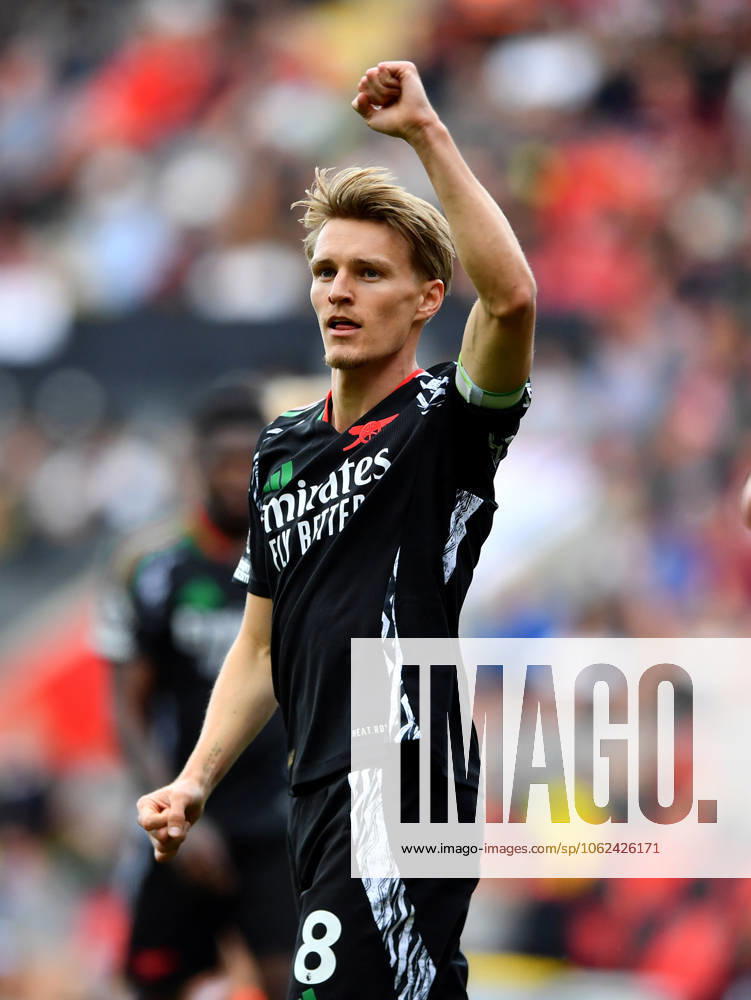 Southampton v Arsenal, Premier League, Football, St. Marys Stadium, Southampton, Hampshire, UK - 25 May 2025 Martin Odegaard of Arsenal celebrates scoring his teams second goal making the score 1-2 Southampton St Marys Stadium Hampshire GBR, UK NEWSPAPERS OUT