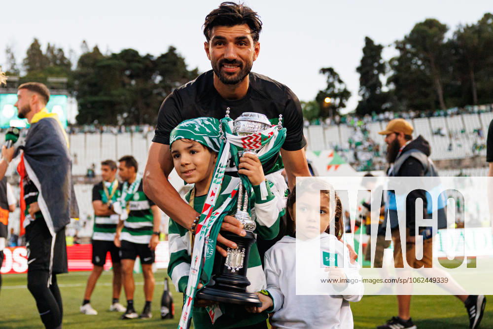 Ricardo Esgaio seen during Taca de Portugal 2025 final game between teams of SL Benfica and Sporting CP (Maciej Rogowski) Lisboa Estadio Nacional Jamor Portugal