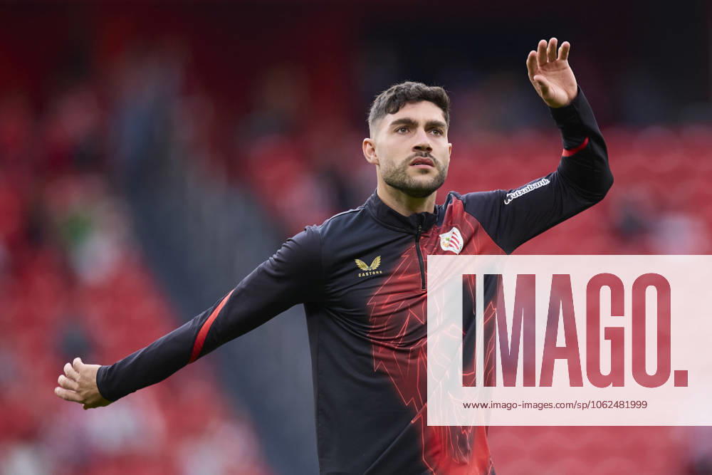 Athletic Club v FC Barcelona, Barca - LaLiga EA Sports Unai Nunez of Athletic Club warms up prior to the LaLiga EA Sports match between Athletic Club and FC Barcelona at San Mames on May 25, 2025, in Bilbao, Spain. Bilbao San Mames Basque Country Spain RL_ATHvFCB_000006
