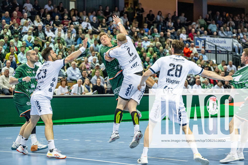 Handball Bundesliga HSG Wetzlar TBV Lemgo Lippe, 28 05 25 Viktor Petersen Norberg HSG Wetzlar, 8 , Vladimir Vranjes HSG Wetzlar, 14 , Tim Suton TBV Lemgo Lippe, 23 , Lukas Hutecek TBV Lemgo Lippe, 2 , Hendrik Wagner TBV Lemgo Lippe, 28 Handball Bundesliga HSG Wetzlar TBV Lemgo Lippe Wetzlar, 28 05 25